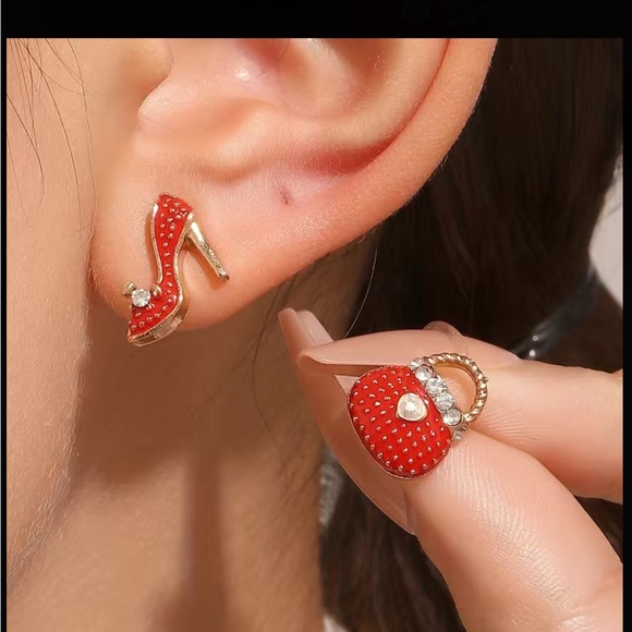 Vintage Style Purse and Shoe Green Earrings - Picture 7 of 7